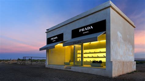 prada marfa sunset